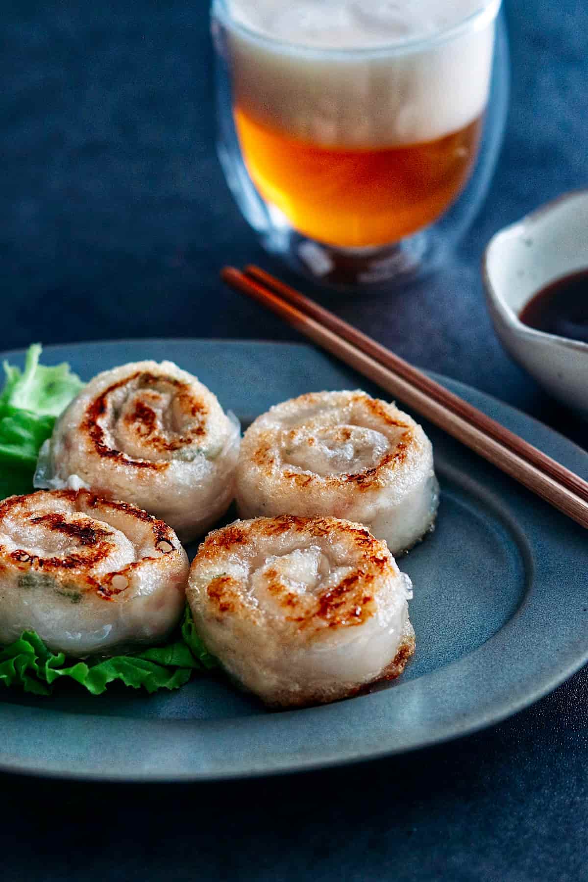 中身は豆腐なのにまるで「たこ焼き」！くるくる巻くだけの簡単レシピ