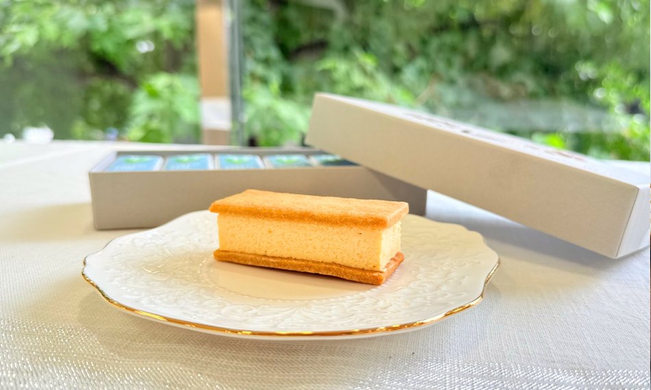 チーズケーキサンド 〈プレーン〉 - CHEESECAKE SAND -/M・dish