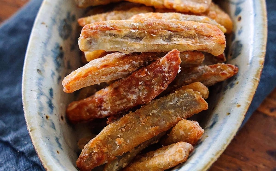 シャキほく！手軽に作れる「れんこんの揚げ焼き」にやみつき♪