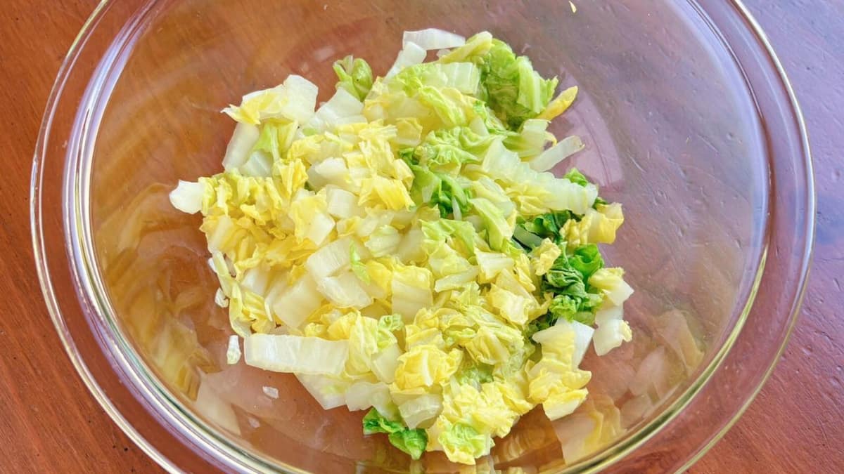 白菜とツナマヨ塩昆布あえ