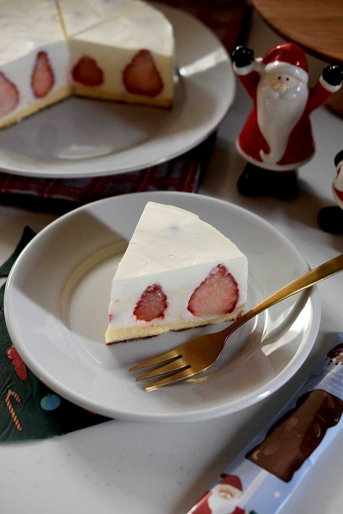 いちごのレアチーズケーキ