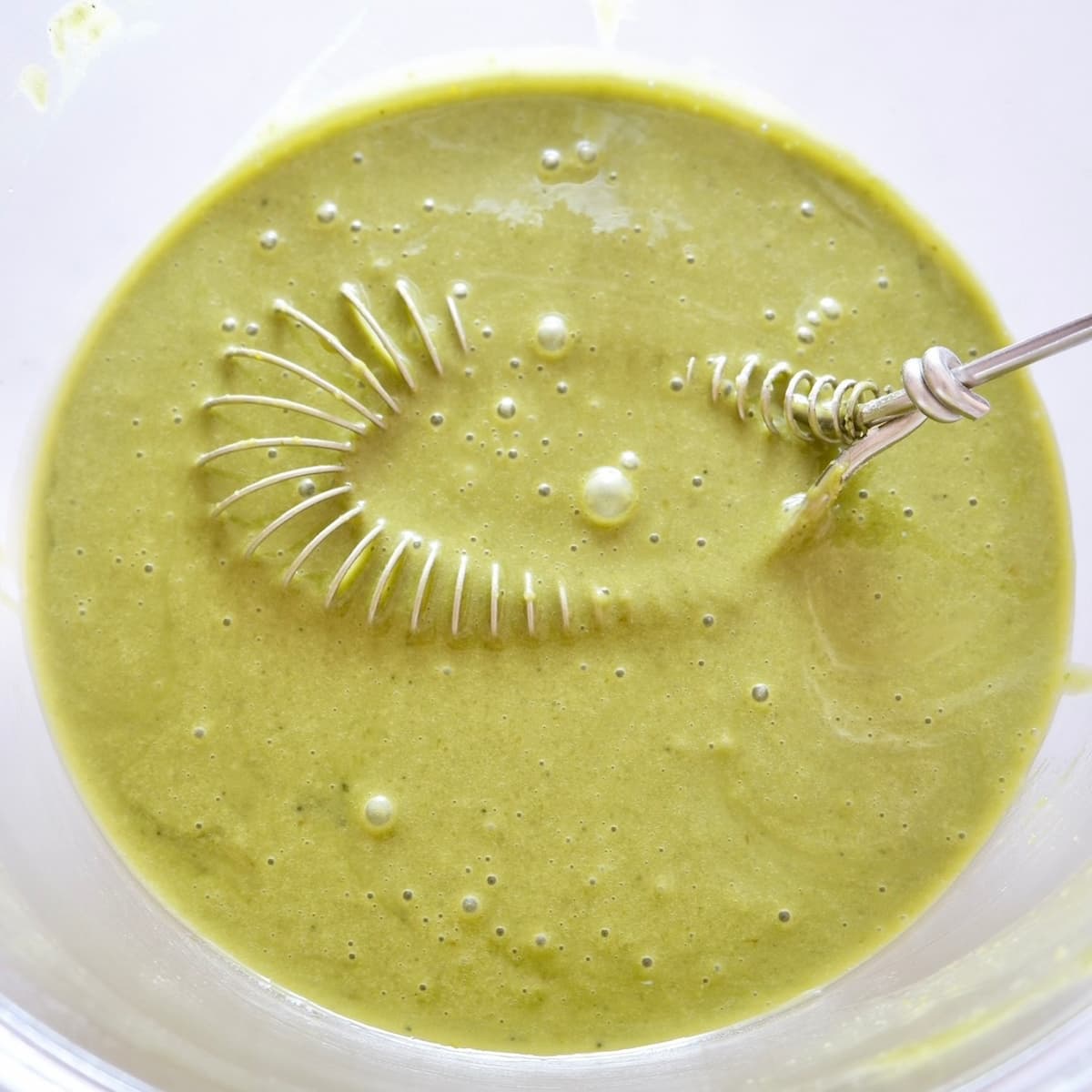 黒豆と抹茶の米粉パウンドケーキ