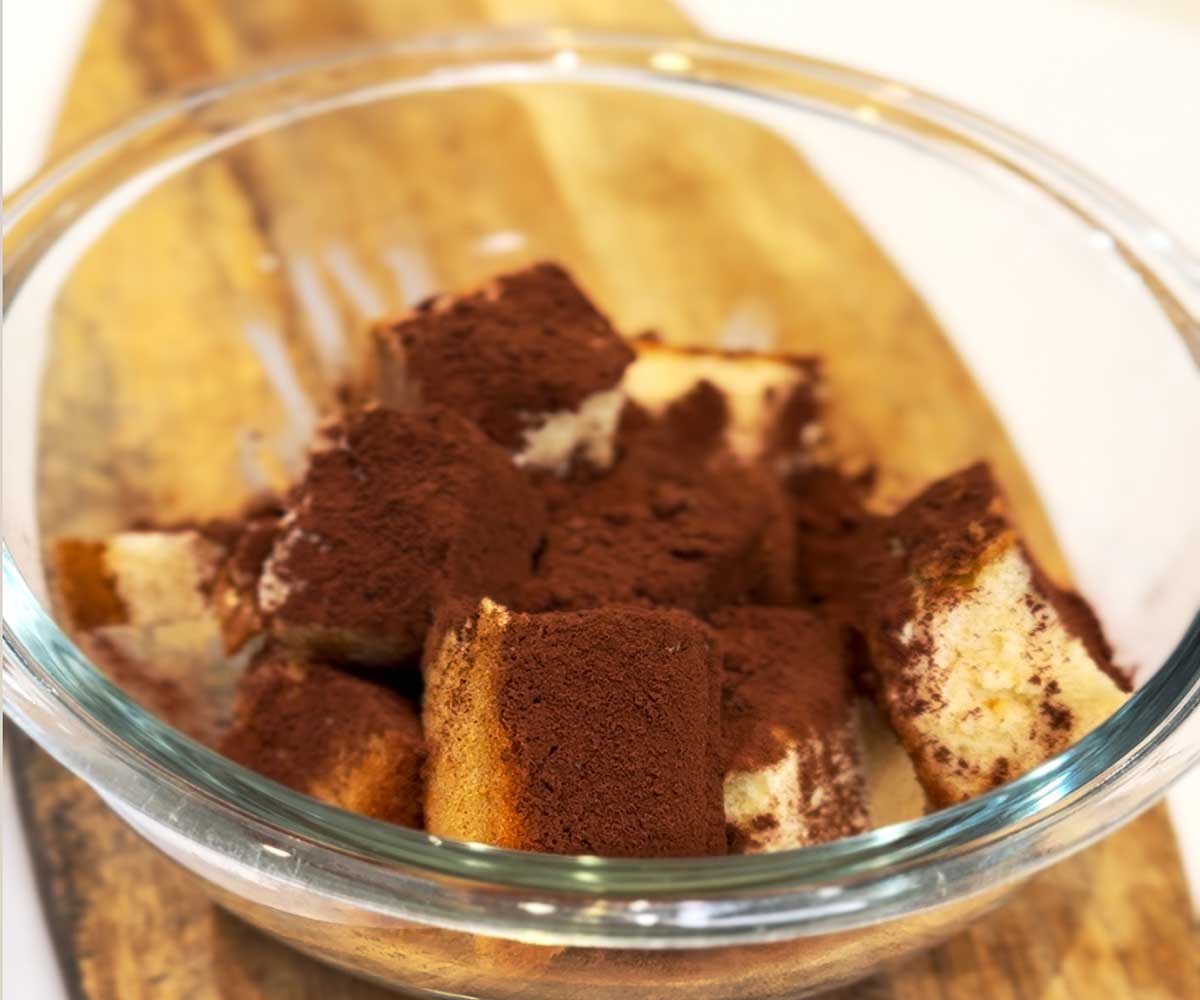 「松ぼっくりのチョコケーキ」レシピ