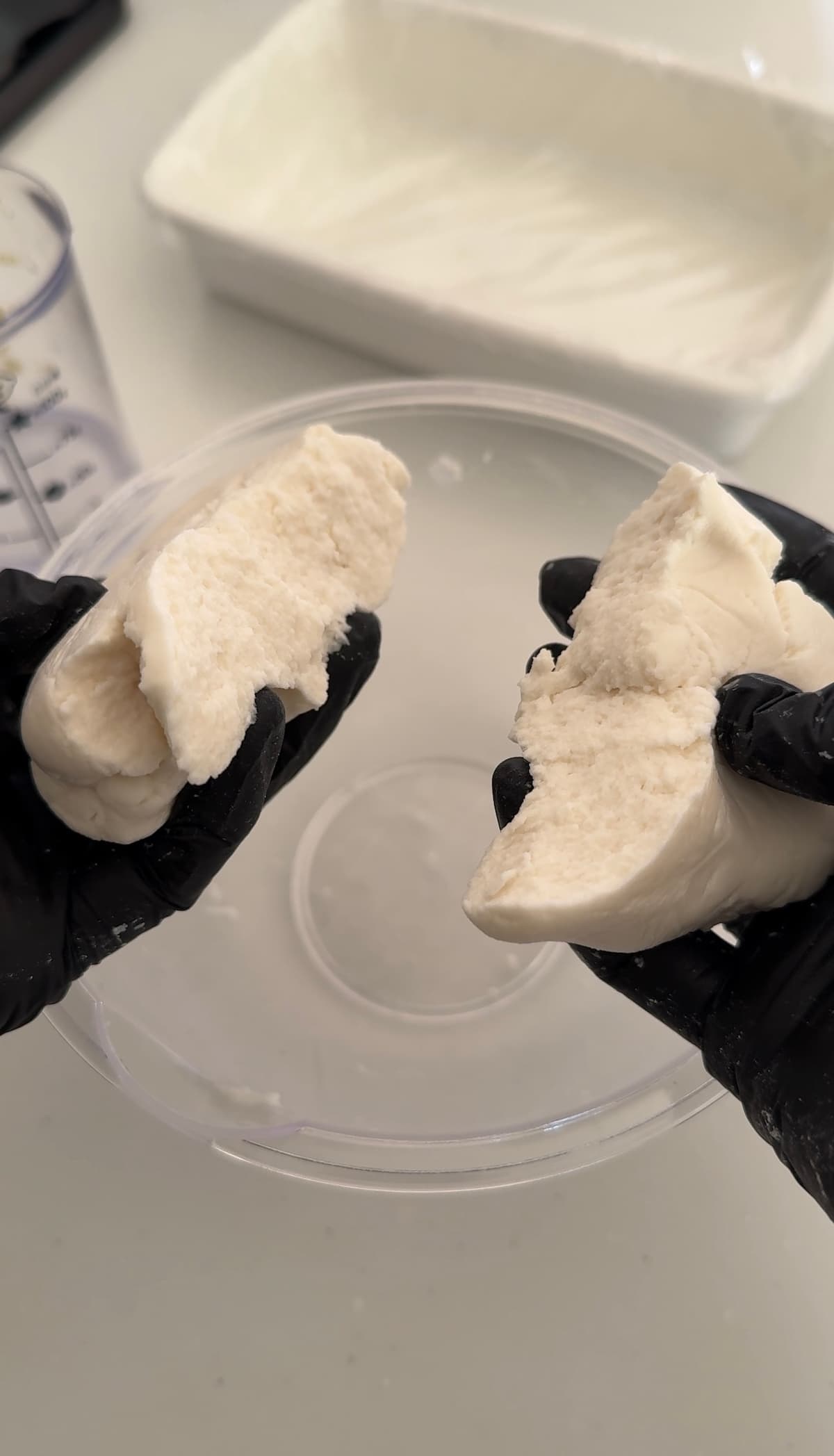 いちごと白玉だんごのパフェ