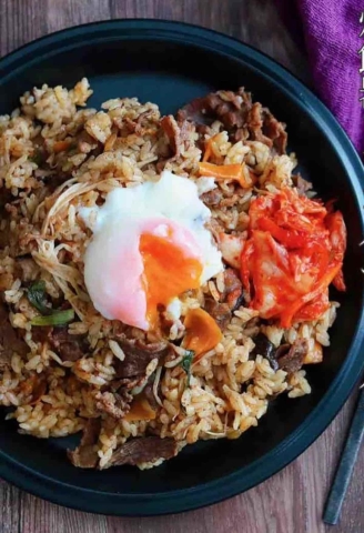 炊飯器ほったらかしでOK！たっきーママさんの「具だくさんご飯」5選