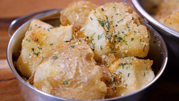 カリッとほくほく！食感が楽しい「じゃがいも」レシピ