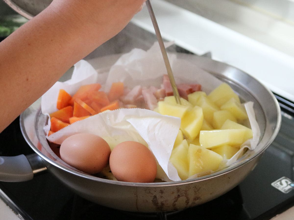 見える蓋付 お手入れしやすいステンレス 蒸し器 「フライパン用24～26cm」