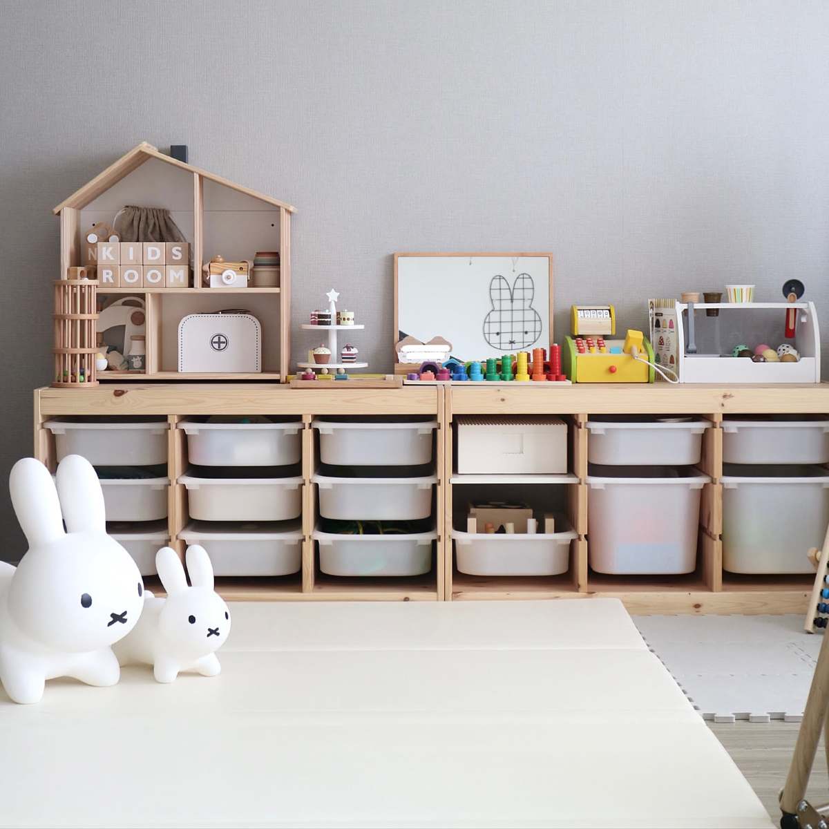 出し入れ簡単でお子さんも安心！「おもちゃ収納」アイデア