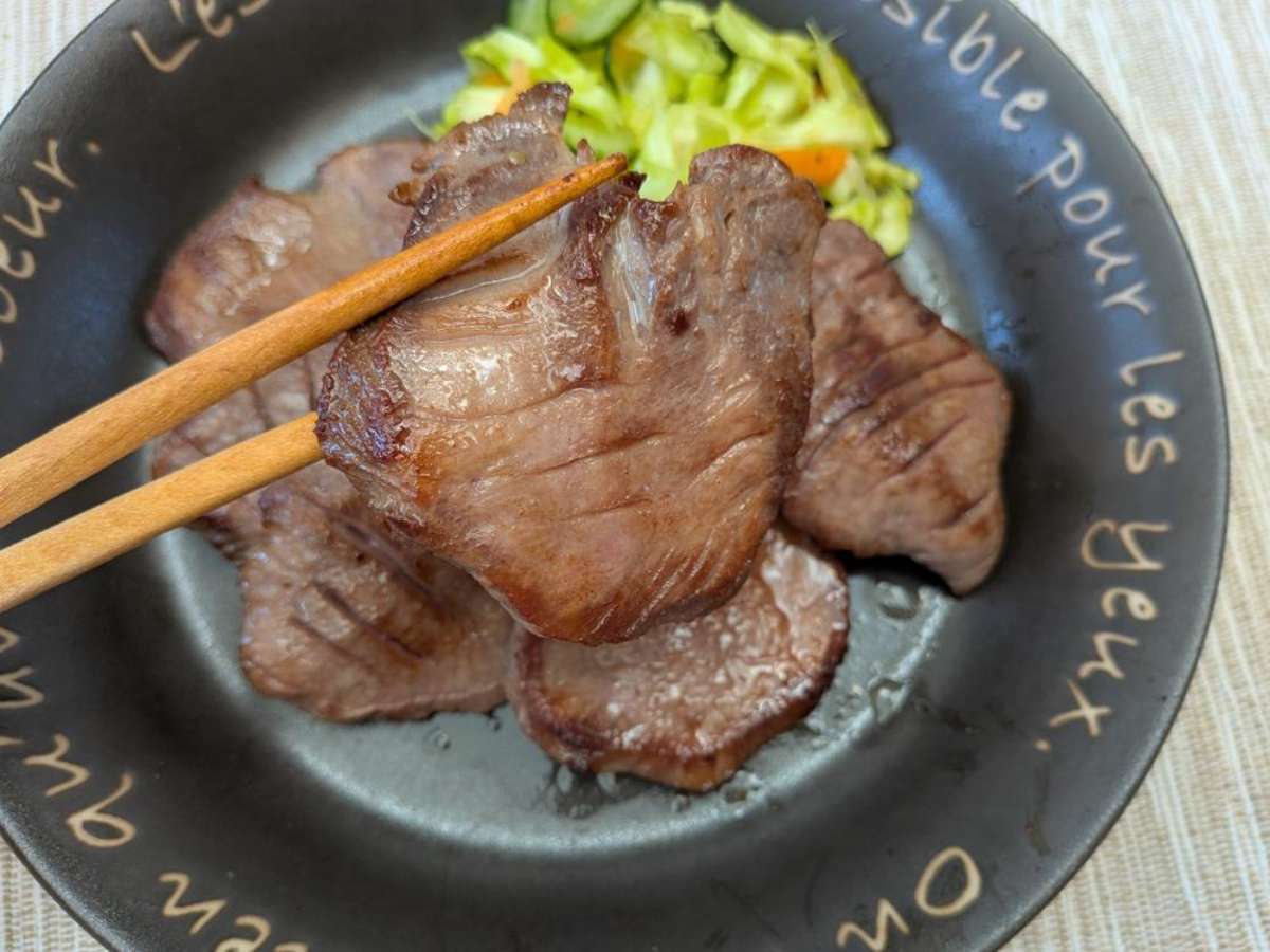 「肉のいとう」肉厚牛たん