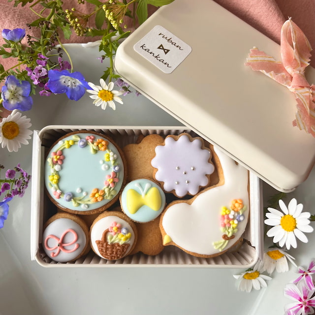 米粉と麹の発酵クッキーkan（小花缶）