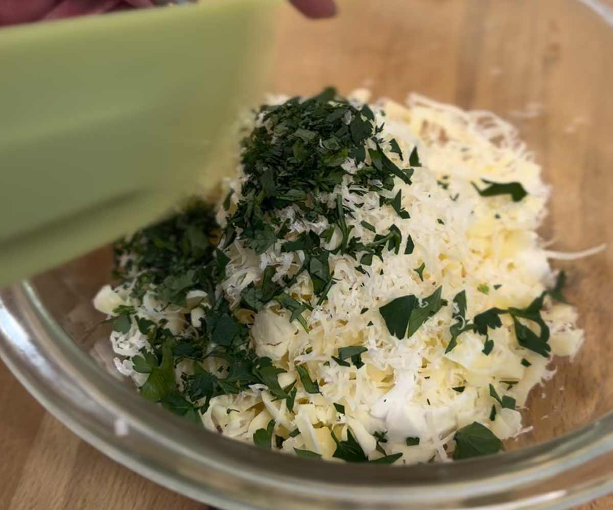 ラザニアスープとチーズボール