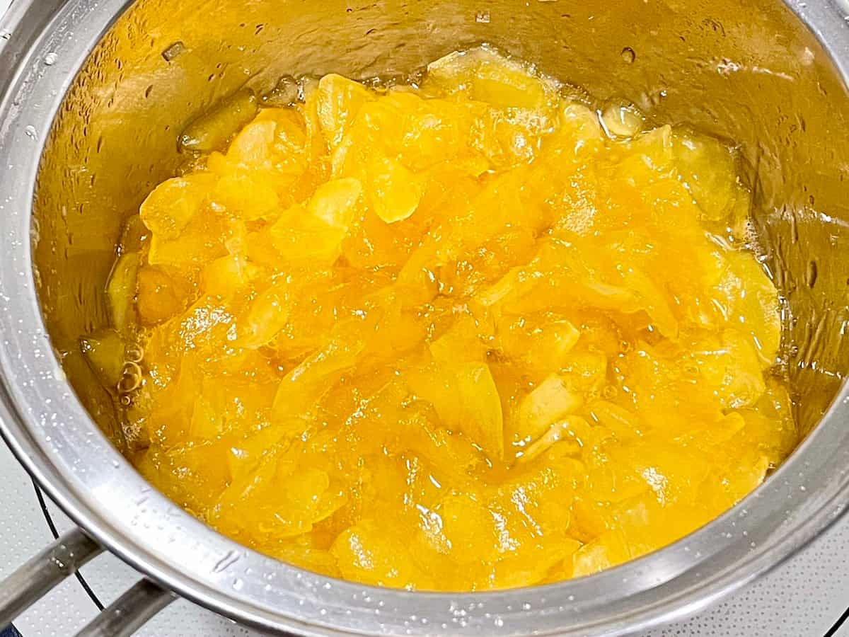 果肉感たっぷり手作りりんごジャム