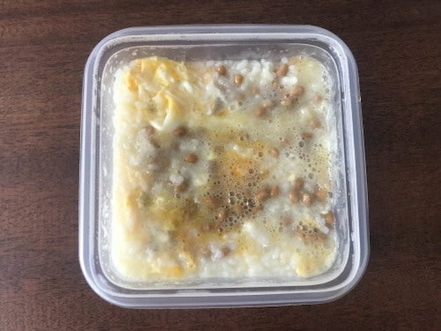 山本ゆりさんの「ふわとろ納豆雑炊」レシピ