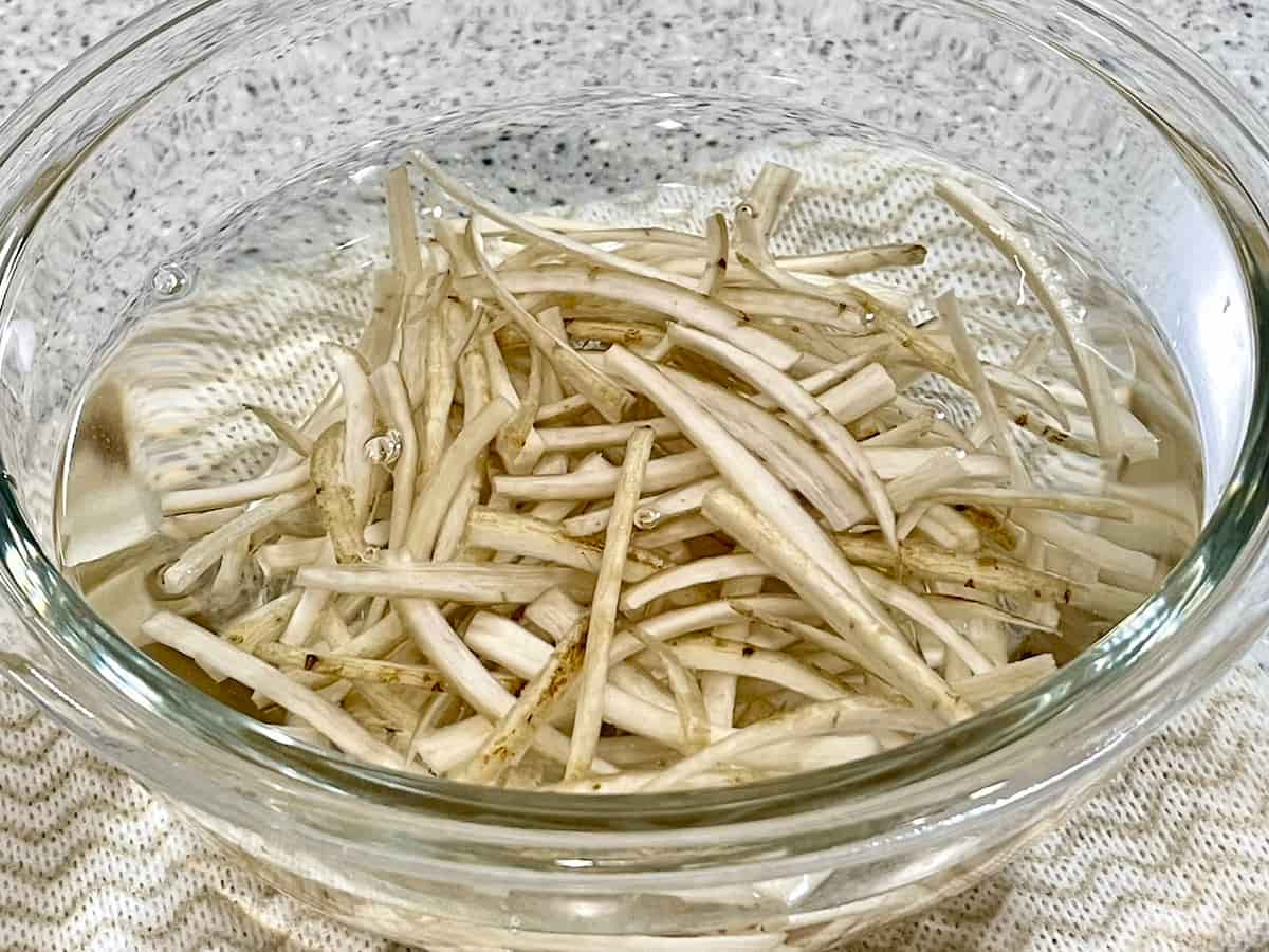 舞茸とごぼうのきんぴら