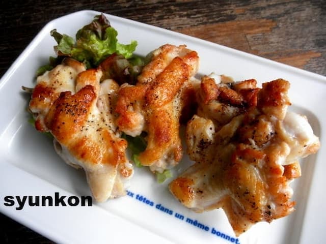 「手羽元の塩ガーリック焼き」レシピ