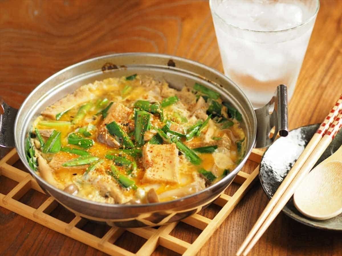 筋肉料理人さん 厚揚げとにらの卵とじ鍋