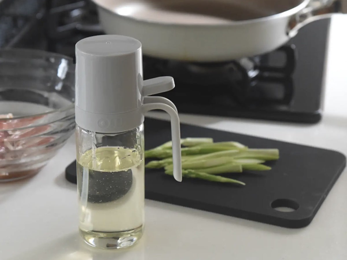 【アンジェ別注】油の量を抑える オイルスプレー オイルボトル 耐熱ガラス 250ml