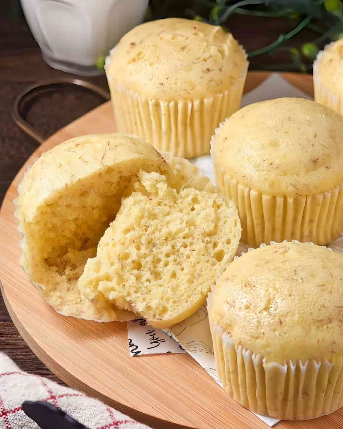 蒸し器なしでOK！フライパンで作れる簡単「蒸しパン」3選