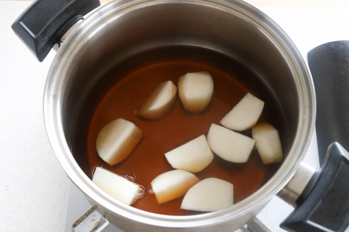 かぶとがんもどきの煮物