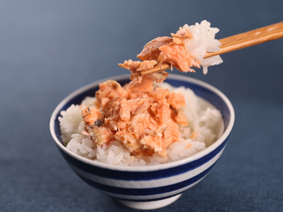 のせるだけ、焼くだけで感動のおいしさ！手間なくおいしい「魚おかず」