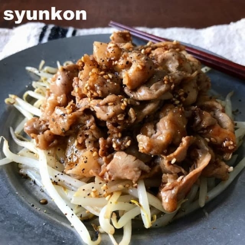 包丁不要！「豚こまもやしの特製醤油だれ」の簡単レシピ