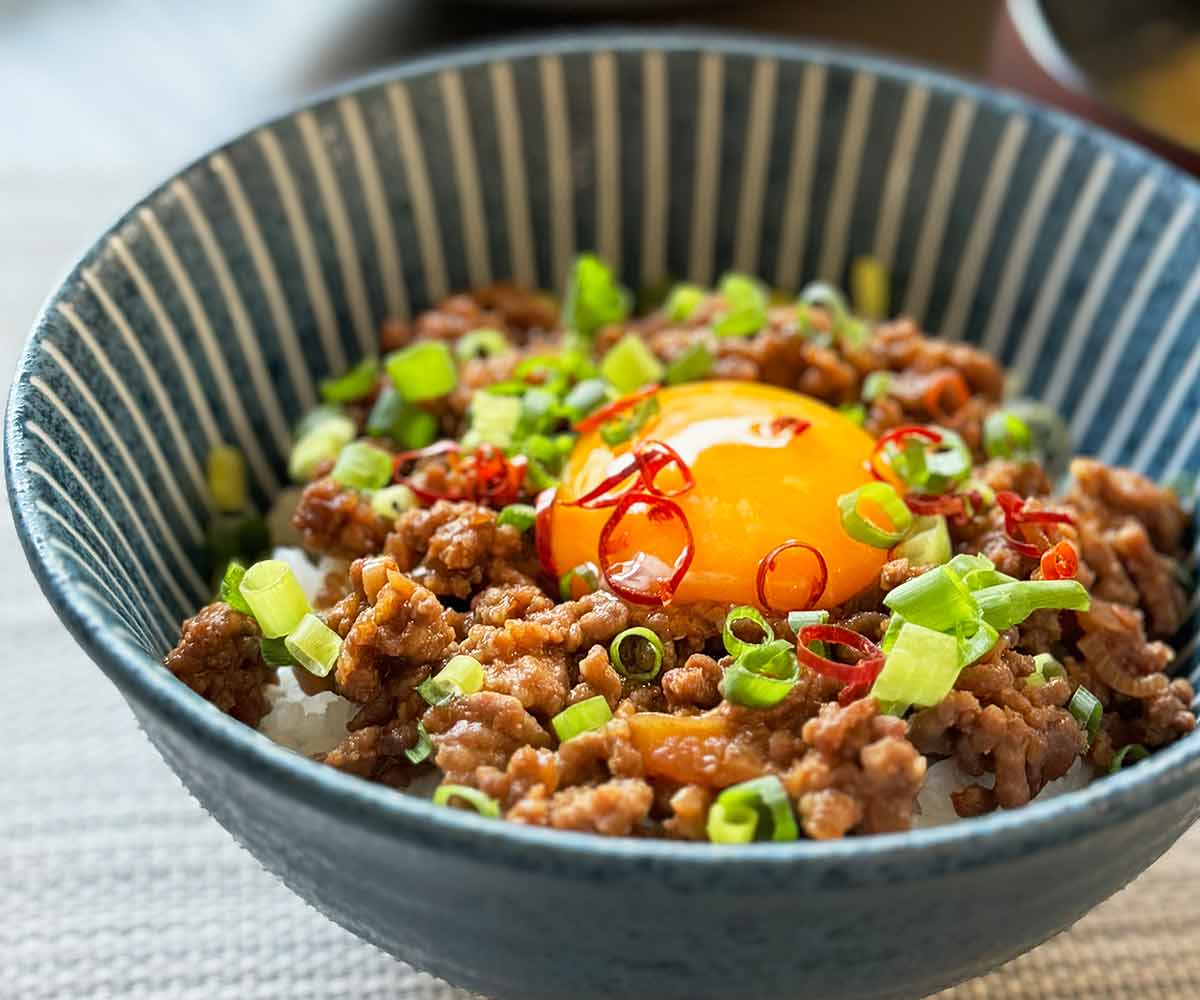 何にかけてもおいしい！豆板醤と甜麺醤で作る濃厚「肉みそ」レシピ