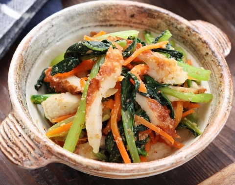 “あと一品”にもおすすめ！「小松菜×ちくわ」のおかず