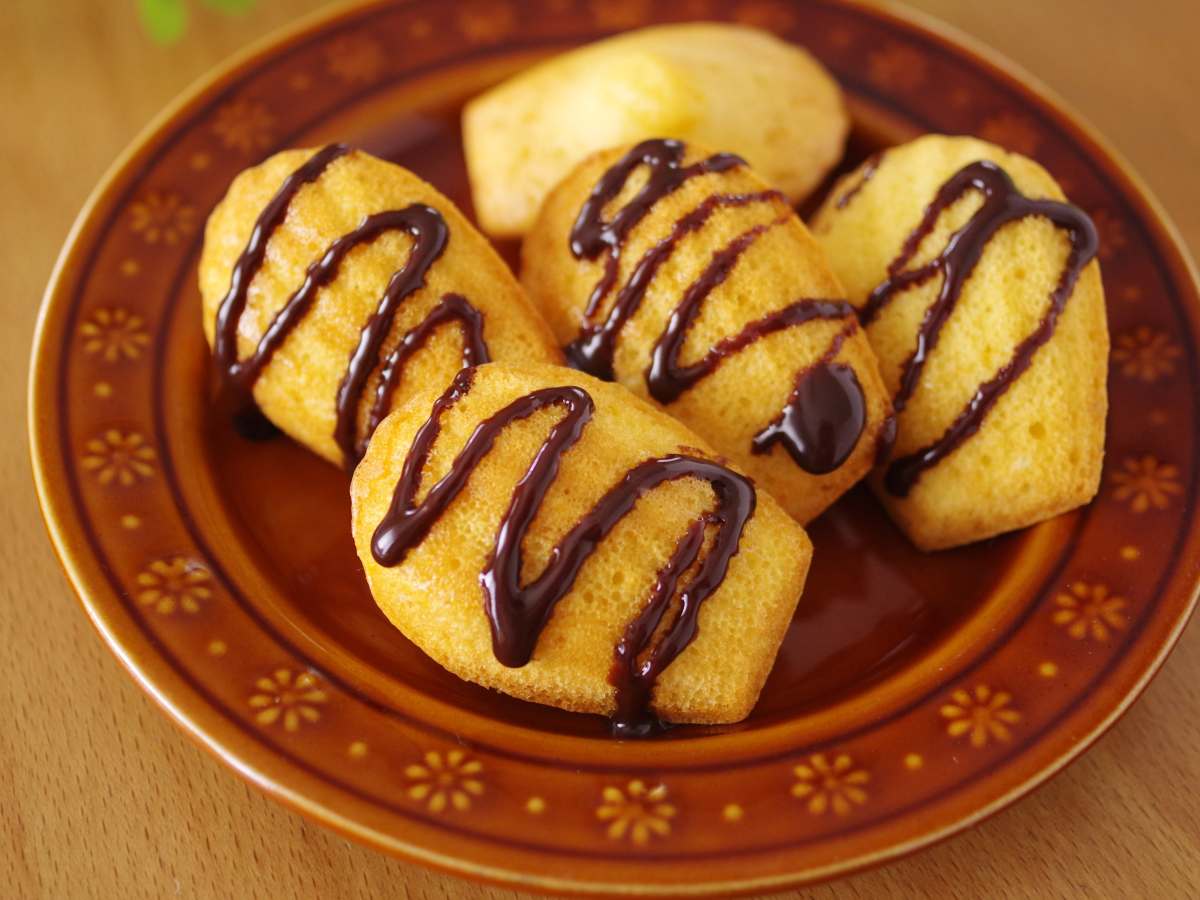 ホットケーキミックスで超簡単マドレーヌ03