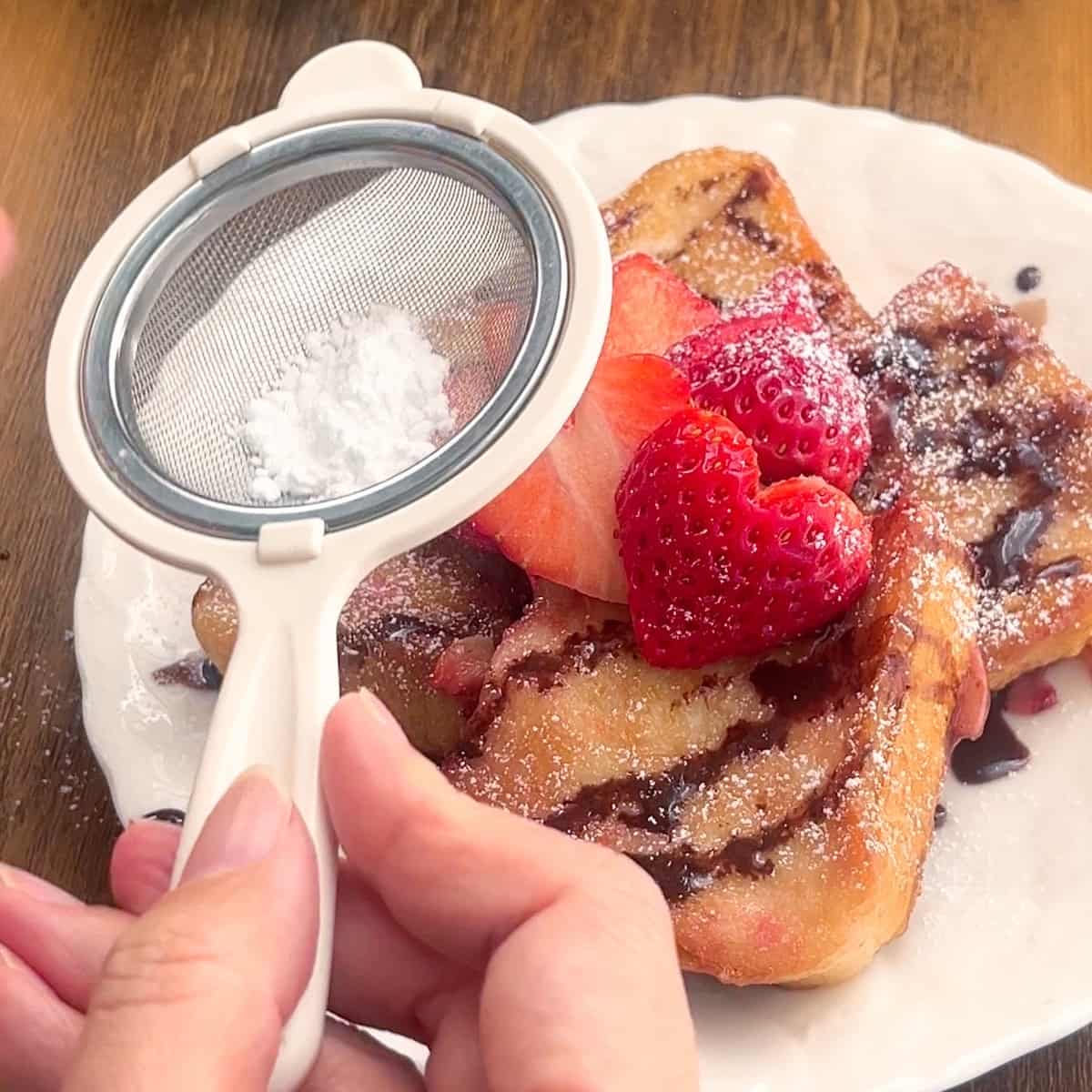 いちごミルクのフレンチトースト