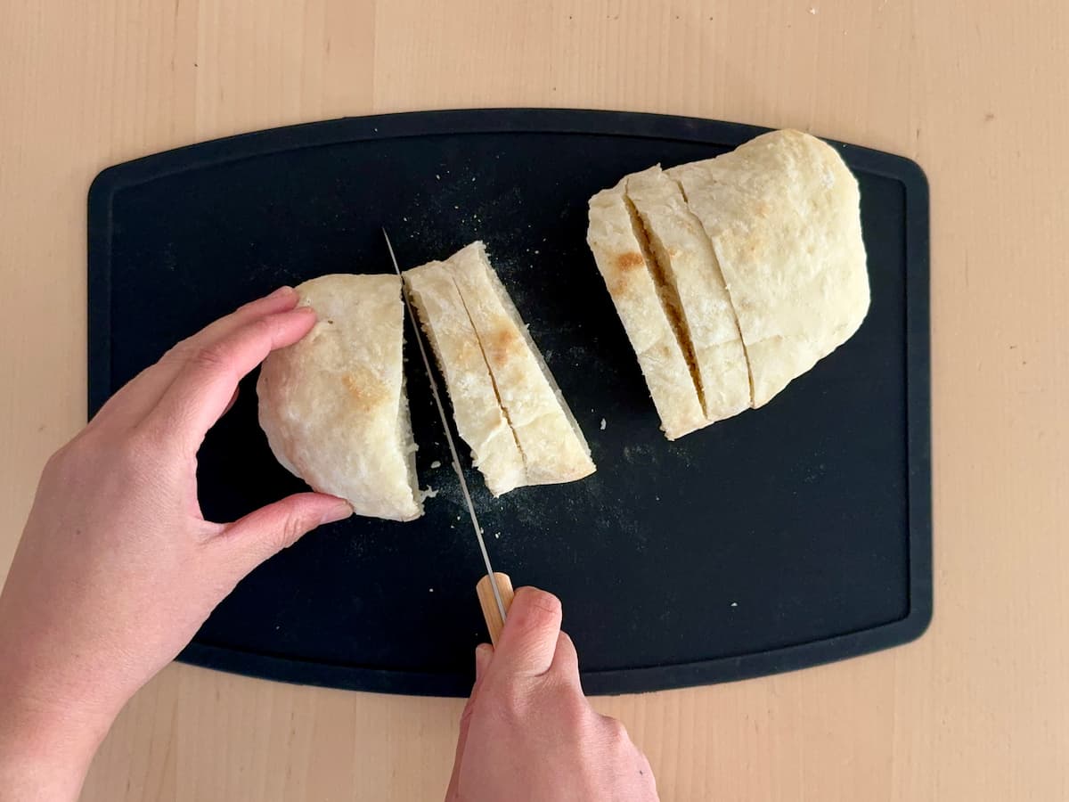 パンをカット②