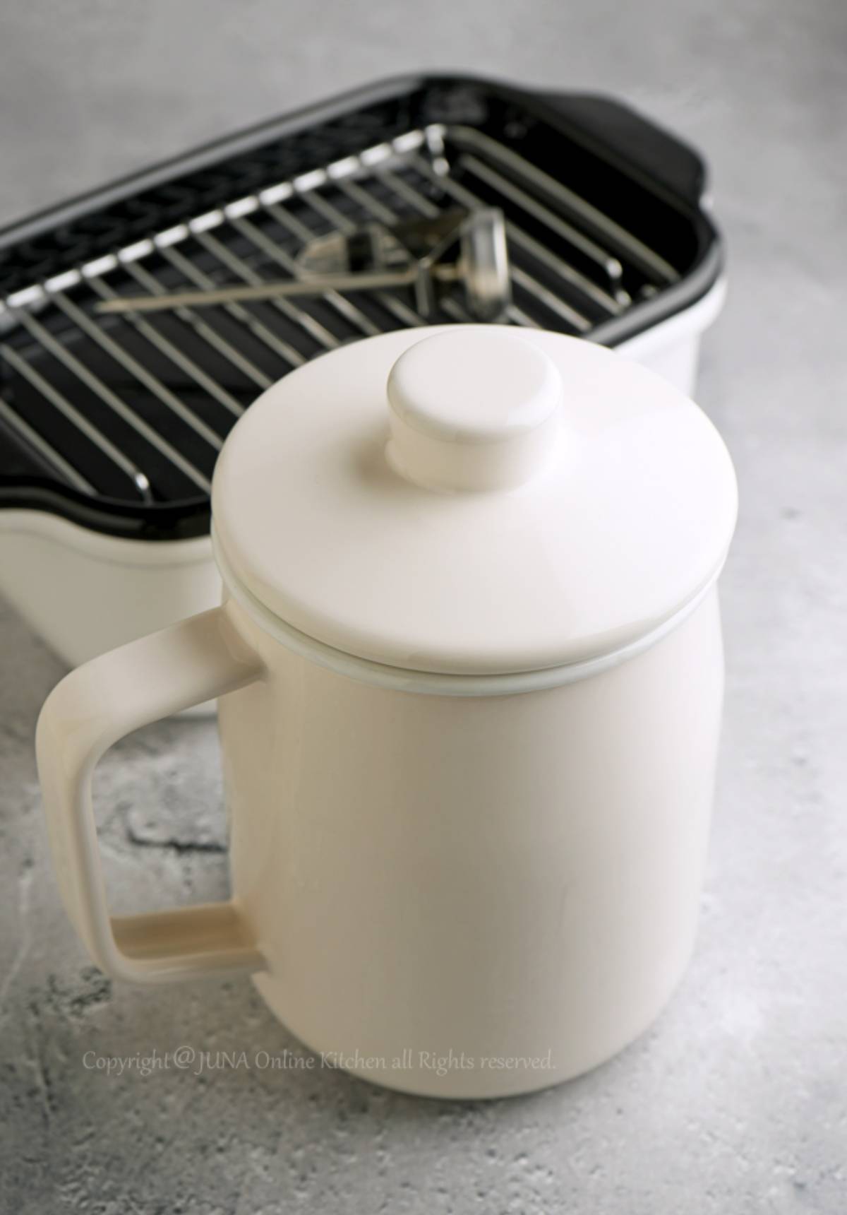 富士ホーロー フィルト オイルポット（1.0L）