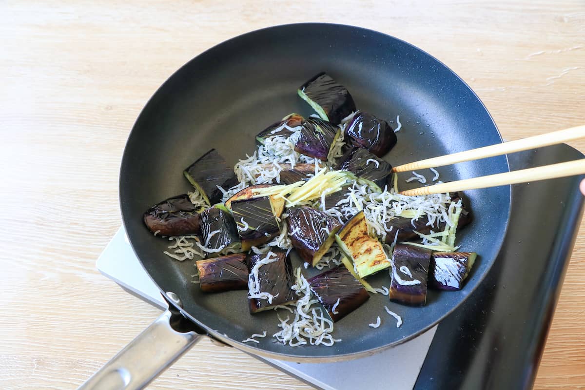 甘辛なすちりめん