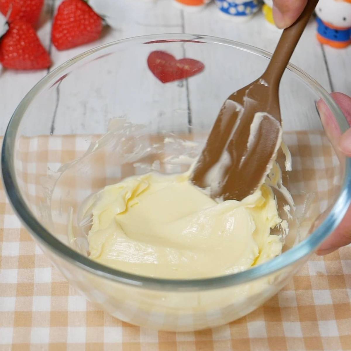 「ロータスラムレーズンバターサンド」レシピ