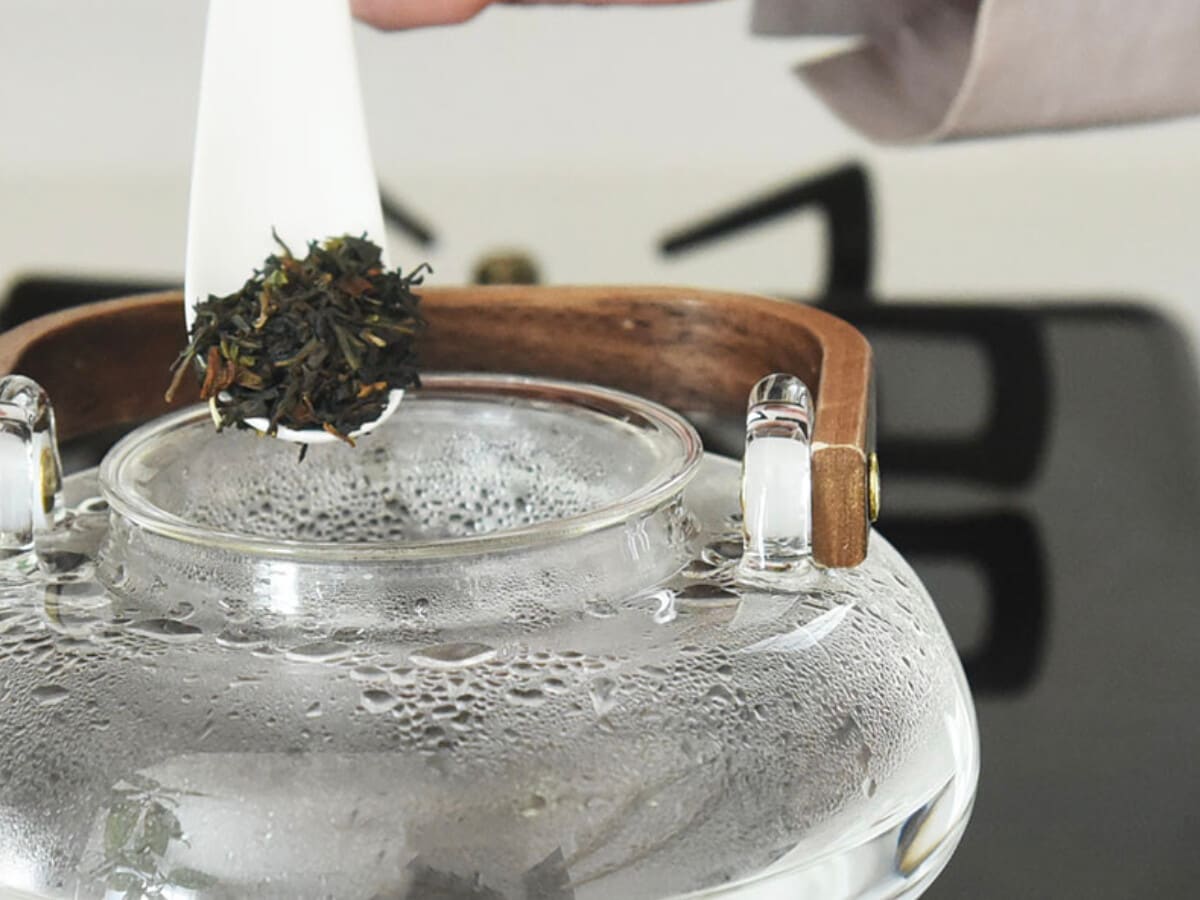 天然木×耐熱ガラス ティーポット ルーミー／noon ヌーン