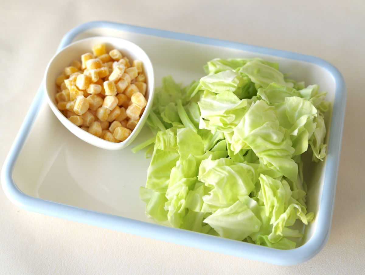 「春キャベツとコーンのおかか和え」レシピ