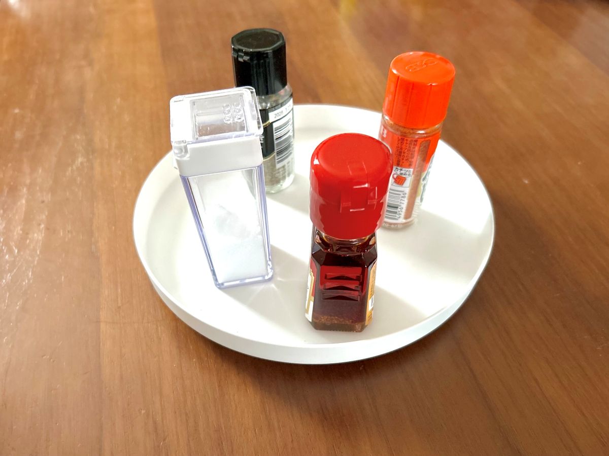 回転トレー１１