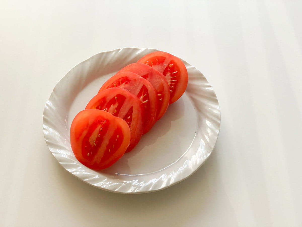 果物ナイフの新しいカタチ、コンパクトサイズのテーブルナイフ。