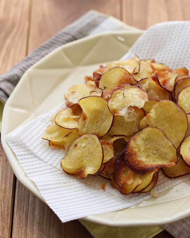 サクサク食感に手が止まらない！簡単「チップス」レシピ