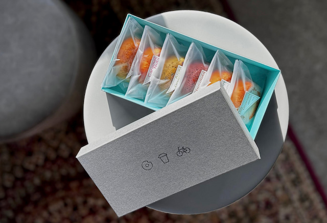 会社で配りやすい！崩れにくい＆手が汚れにくい差し入れスイーツ5選