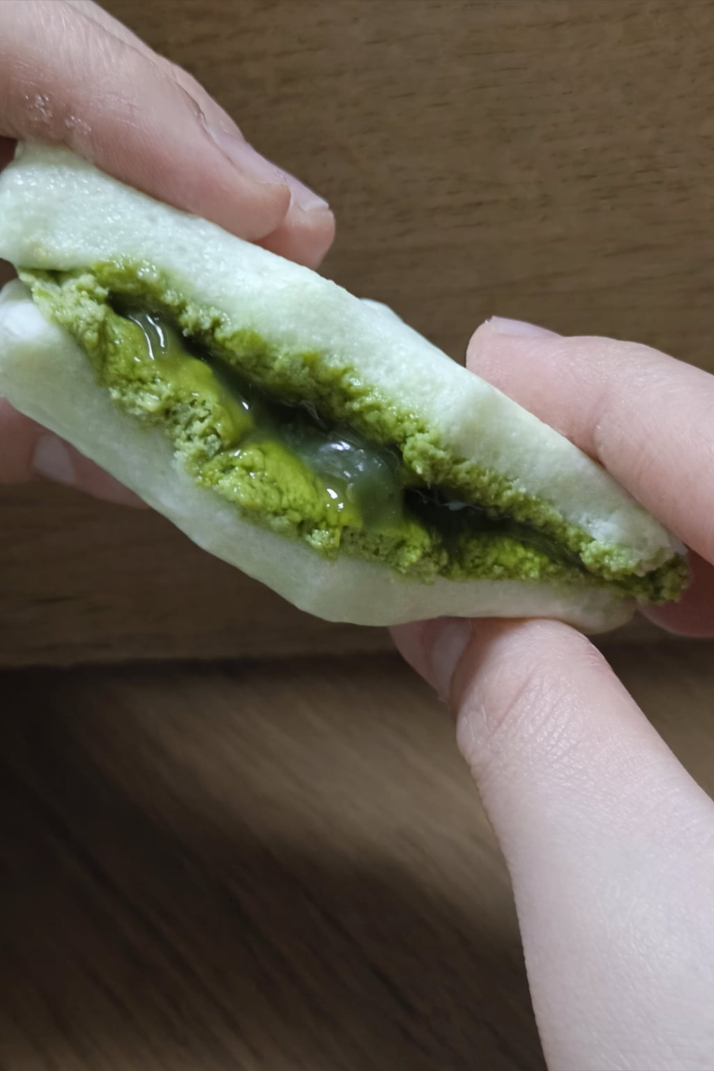 無印良品「ふわもちサンド抹茶クリーム」