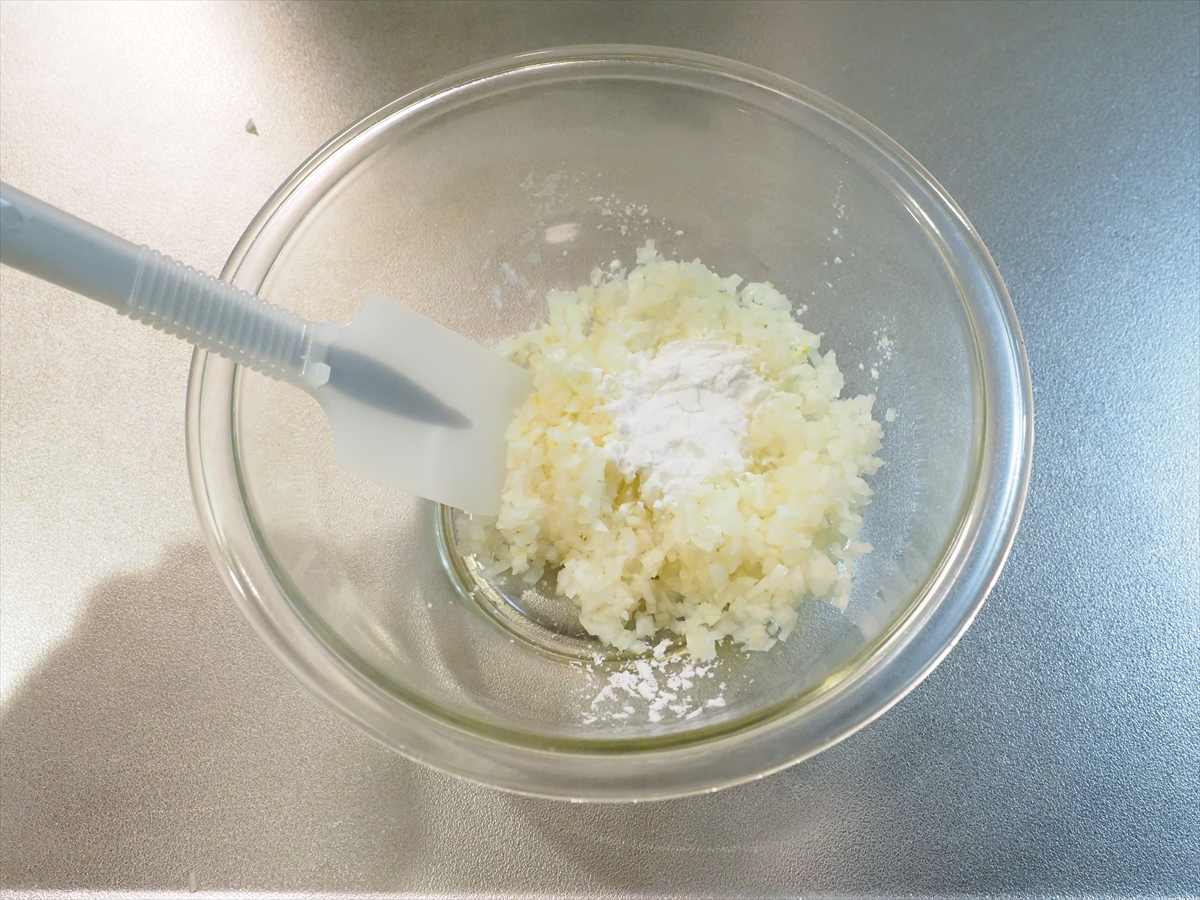 オーブントースターで簡単!鶏むねひき肉のジューシーチキンナゲット|外はカリッと中はふんわり