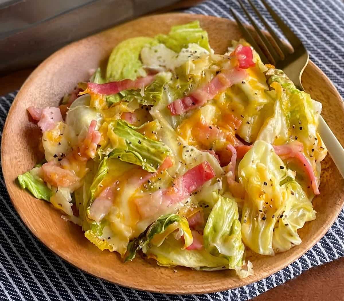 大量消費にも！焼くだけで絶品「キャベツ×チーズ」おかず