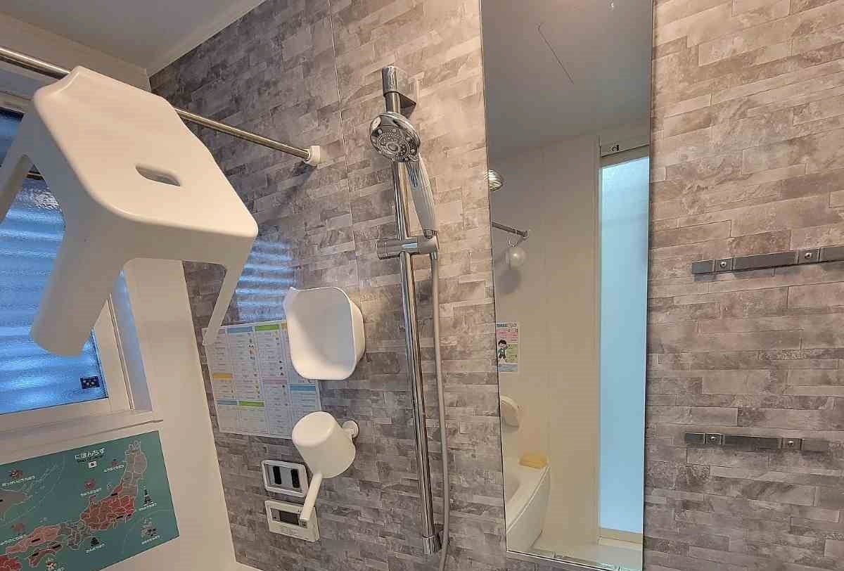 カビ・ぬめり対策に！「お風呂掃除」が楽になるアイデア集