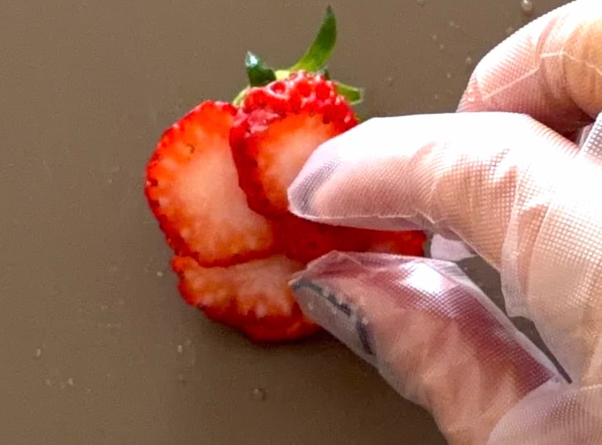 いちごの飾り切り