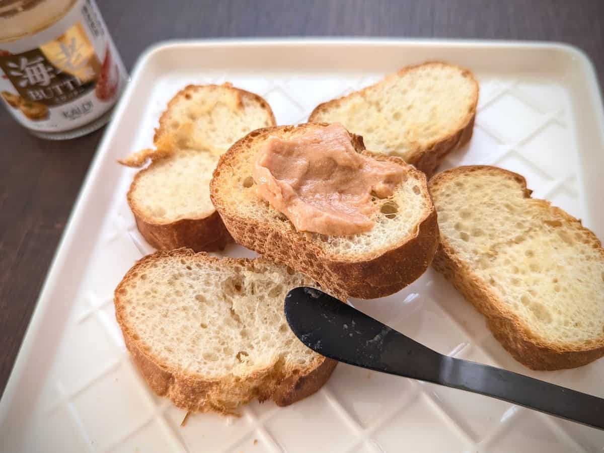 見つけたら即買い！カルディ「海老バター」がパン泥棒すぎる