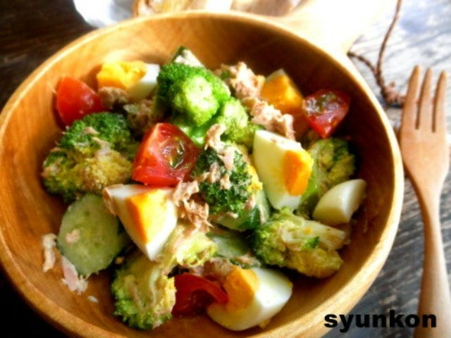 「ブロッコリーとゆで卵の和風ツナマヨサラダ」レシピ