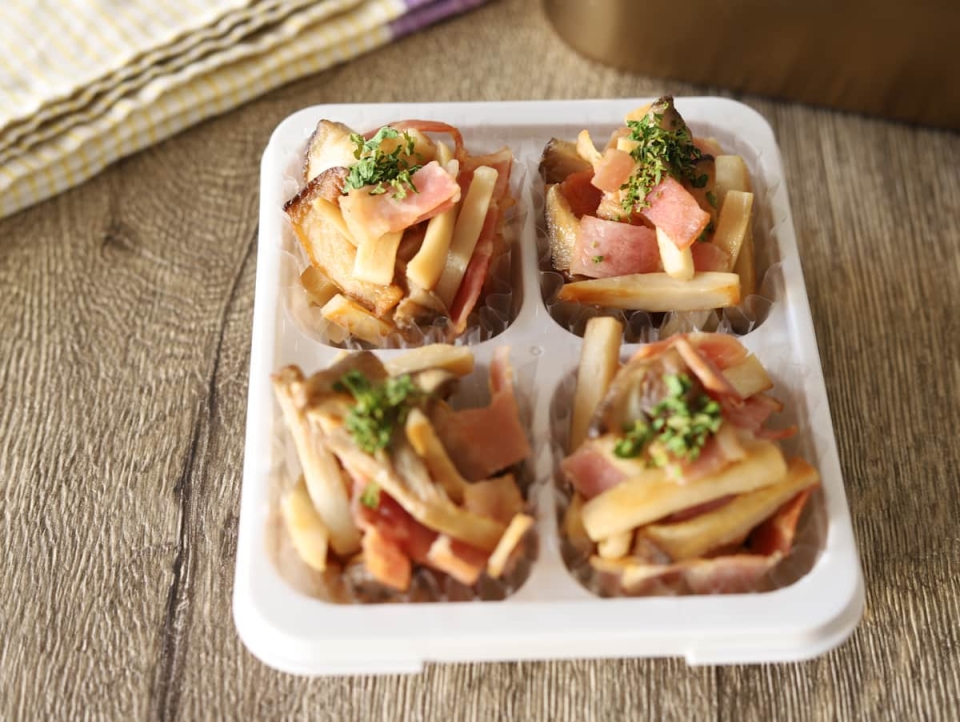 お弁当のおかずに困ったらこれ！ 冷凍OKな「エリンギベーコン炒め」