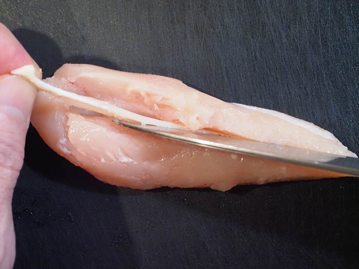 ささみのやわらかチーズピカタ｜しっとり柔らか！高たんぱく低カロリーおかず＆お弁当にも