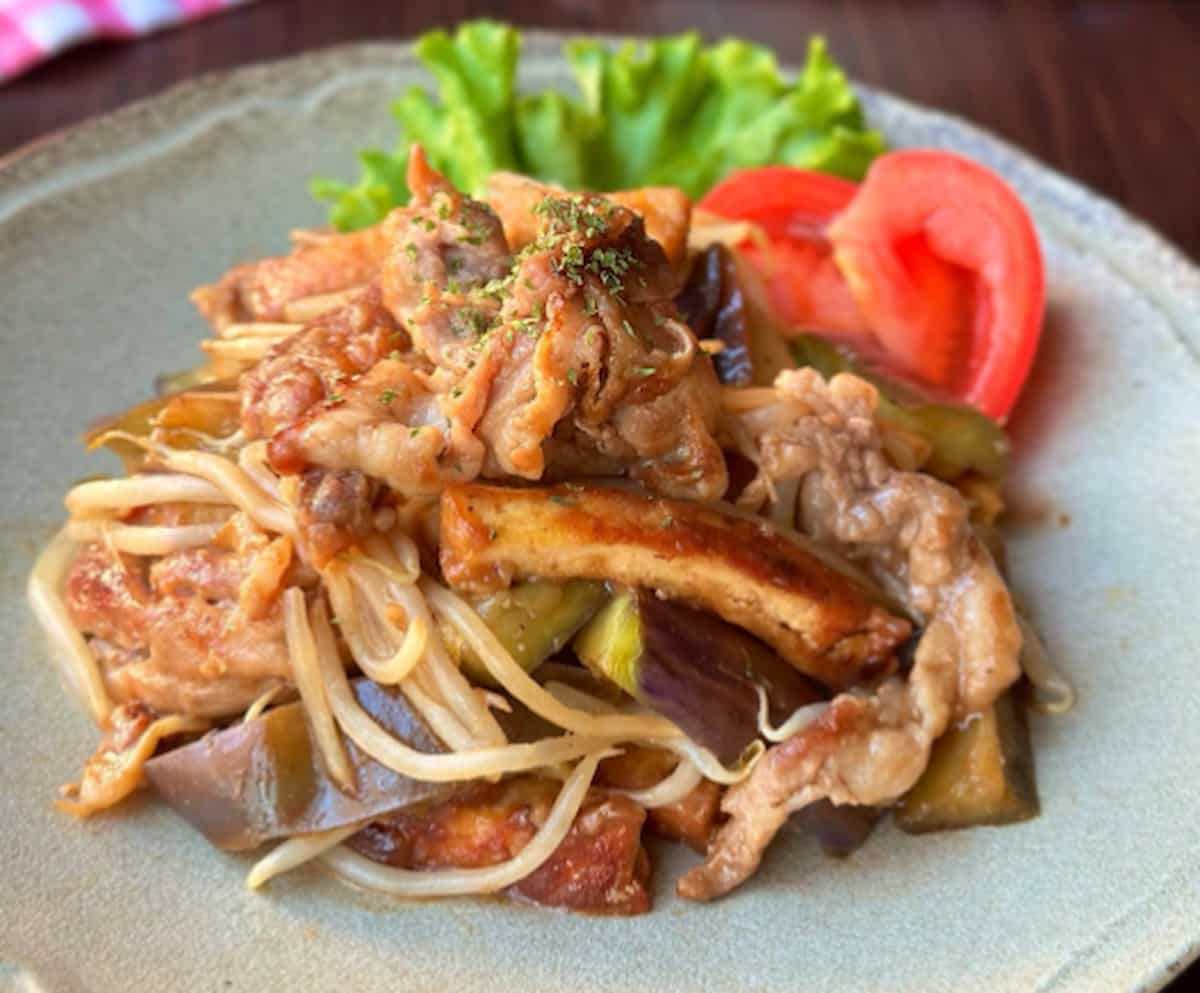 うさまるさん 豚こま厚揚げおかず 豚こまと厚揚げのトンテキ風