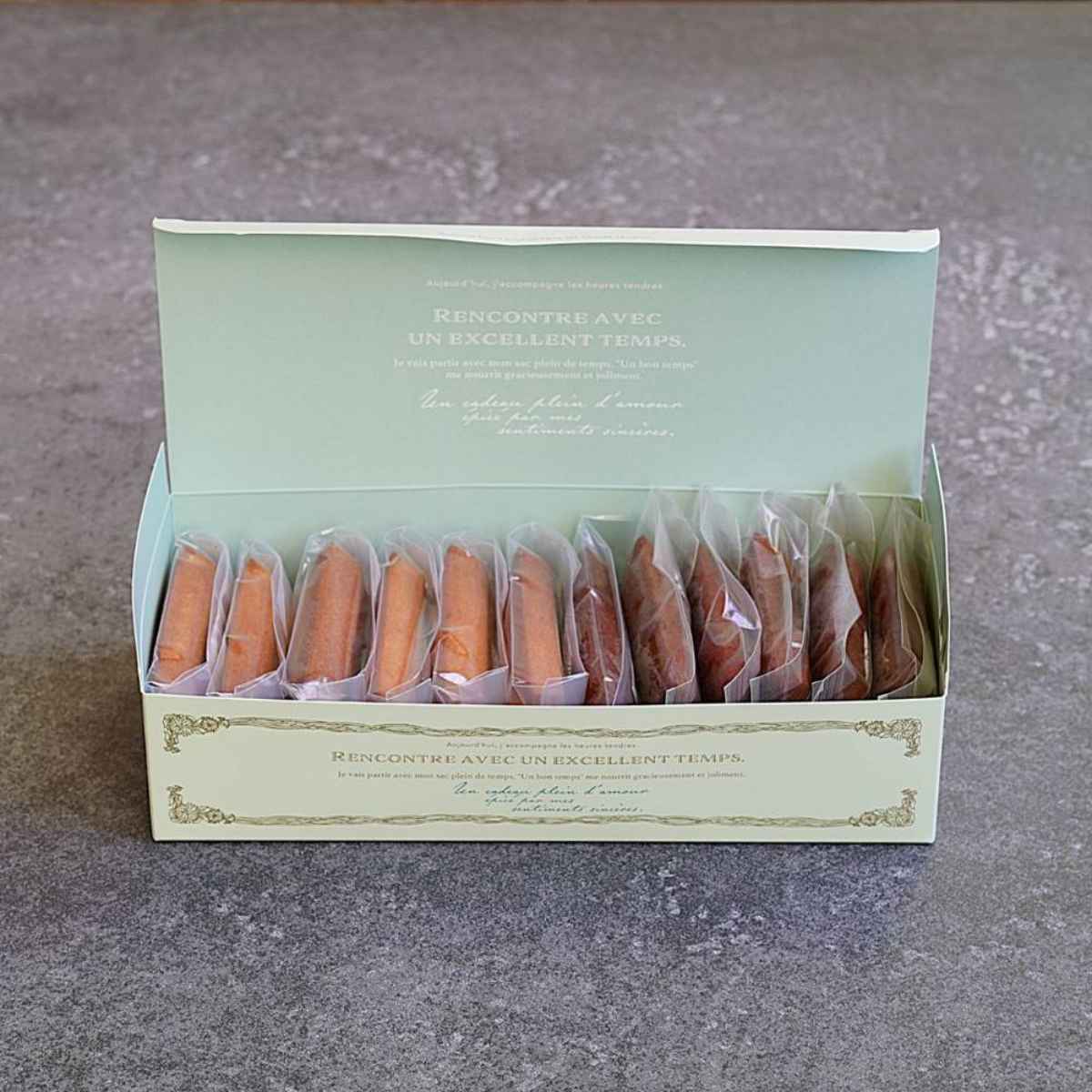 フィナンシェ詰め合わせ(プレーン&ショコラ)のギフトボックス